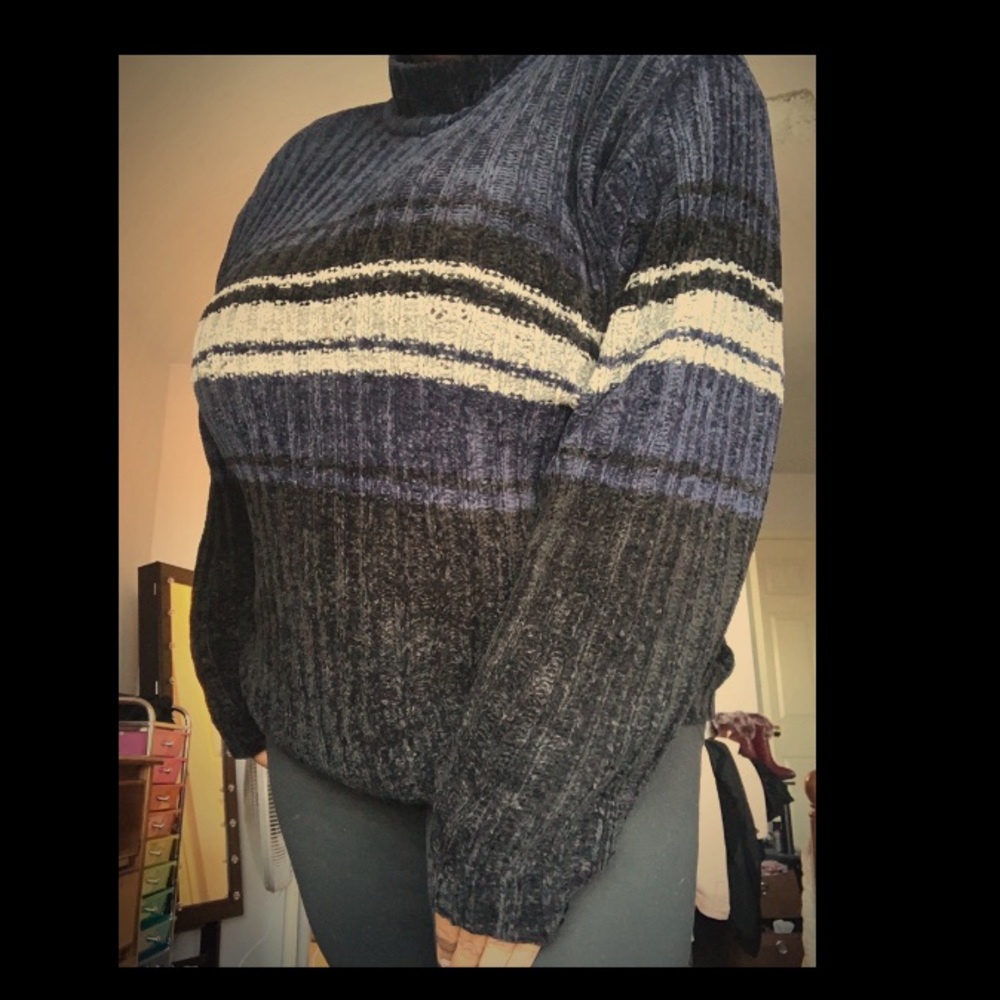 DISS brand oversized turtle neck.